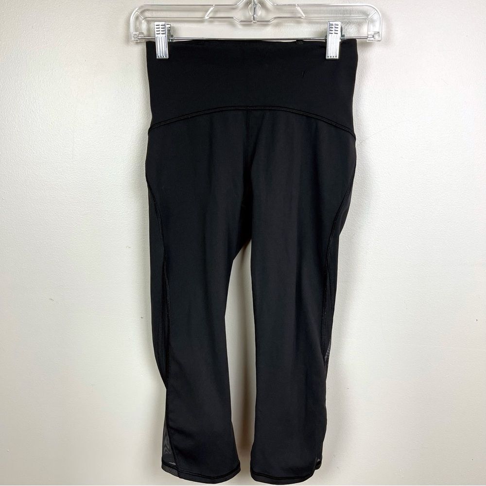 LULULEMON Mesh Side Leggings size 4 yoga running cropped